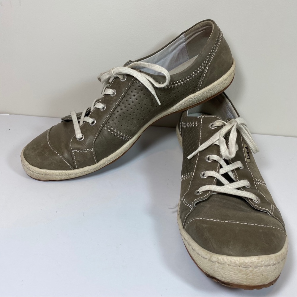 Joseph Seibel Tan leather sneakers